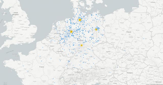 Network design in Germany with various hubs and characteristics