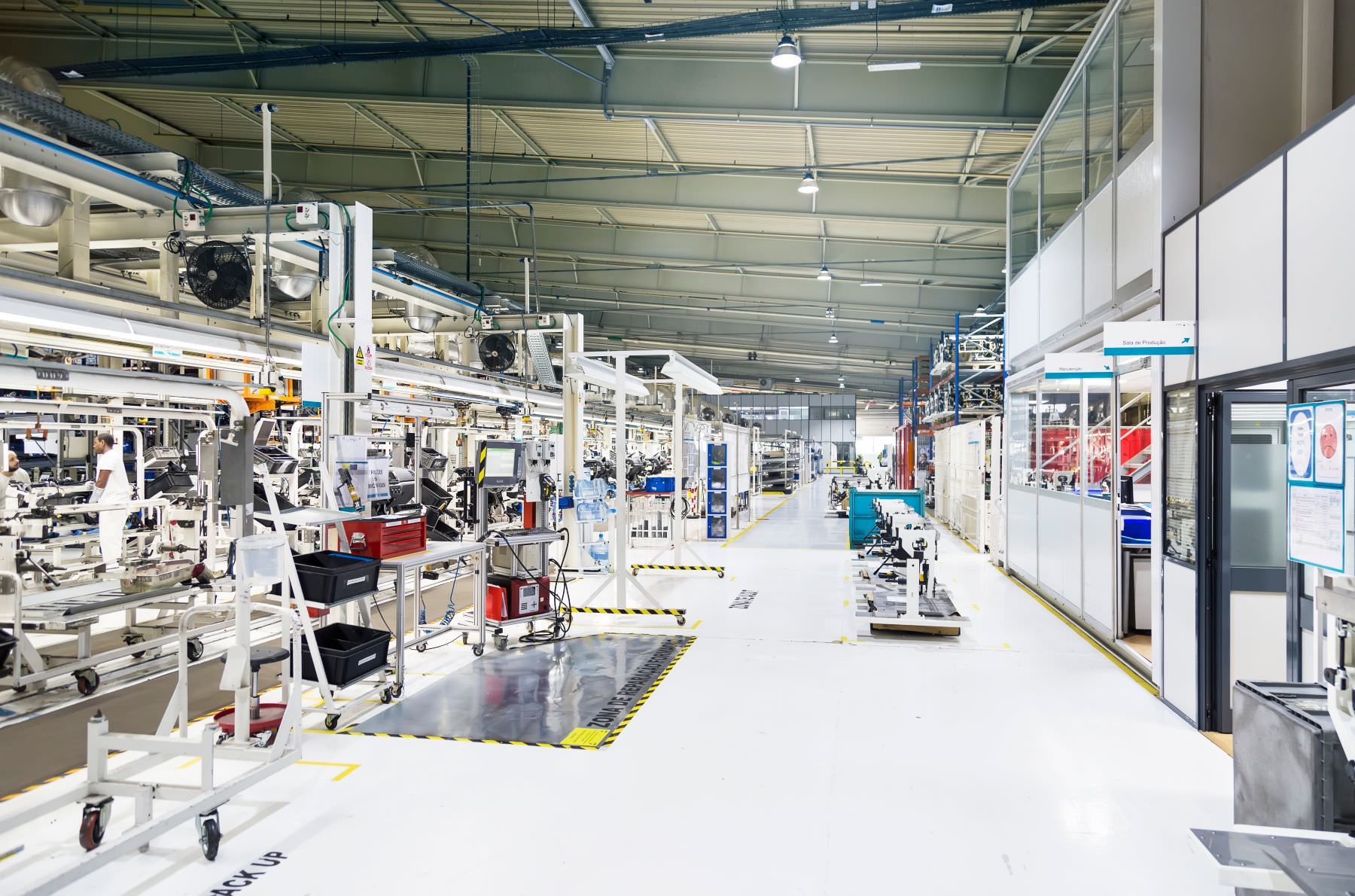 Perform value stream mapping and design in material flows at the plant or logistics center